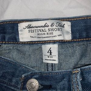 Abercrombie festival high rise short shorts